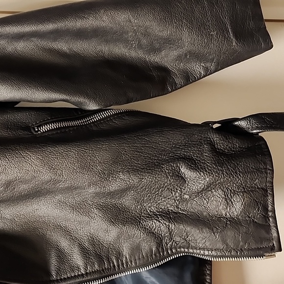 Leather motorcycle jacket By Contempo Casuals 1990 or so  Small - Picture 6 of 17